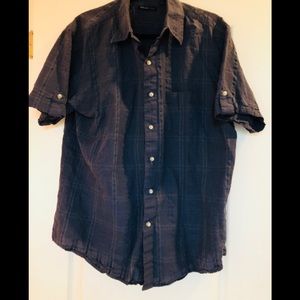 Men’s VanHeusen  button down shirt.
